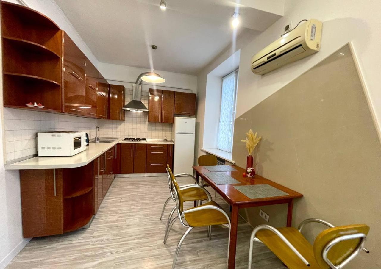 Площадь Павловская Kharkiv Exterior photo